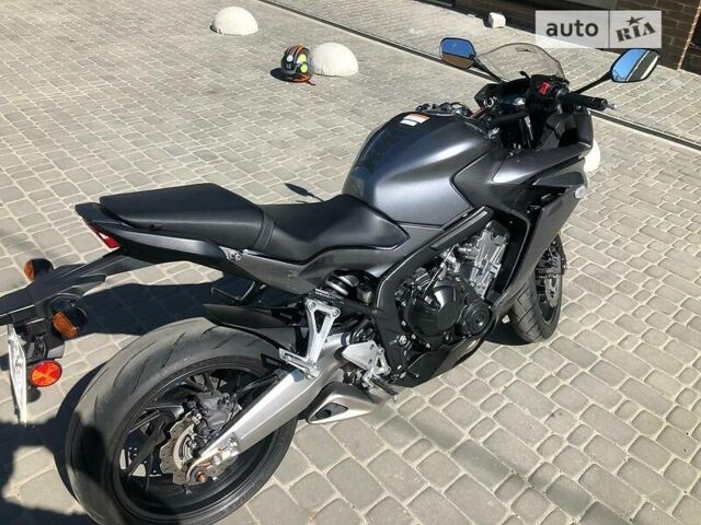 Хонда CBR 650, объемом двигателя 0.65 л и пробегом 18 тыс. км за 5400 $, фото 26 на Automoto.ua