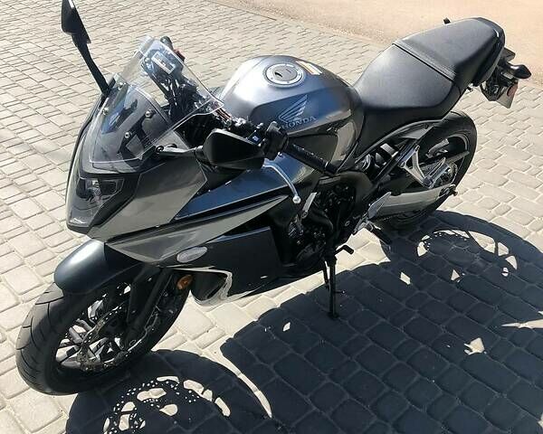 Хонда CBR 650, об'ємом двигуна 0.65 л та пробігом 18 тис. км за 5400 $, фото 11 на Automoto.ua