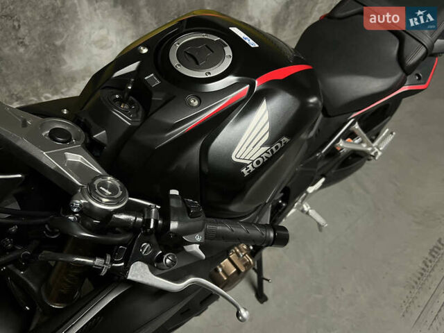 Чорний Хонда CBR 650R, об'ємом двигуна 0.65 л та пробігом 7 тис. км за 8500 $, фото 11 на Automoto.ua