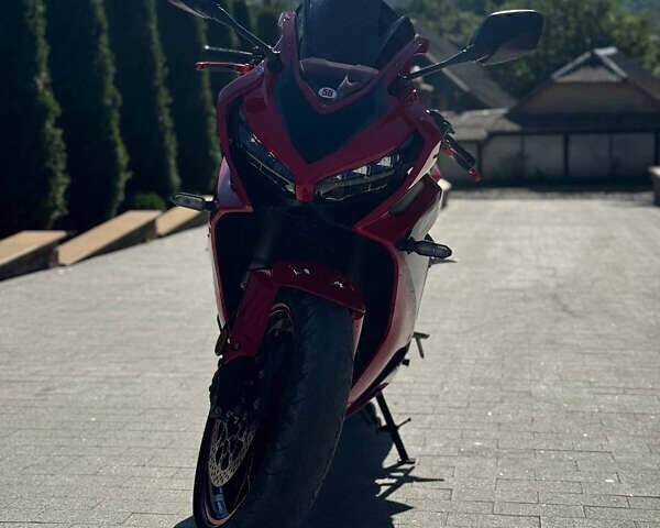 Красный Хонда CBR 650R, объемом двигателя 0 л и пробегом 650 тыс. км за 3900 $, фото 4 на Automoto.ua