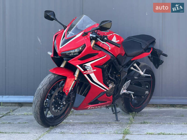 Красный Хонда CBR 650R, объемом двигателя 0.65 л и пробегом 28 тыс. км за 8800 $, фото 15 на Automoto.ua