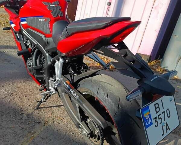 Красный Хонда CBR 650R, объемом двигателя 0.65 л и пробегом 1 тыс. км за 10100 $, фото 7 на Automoto.ua