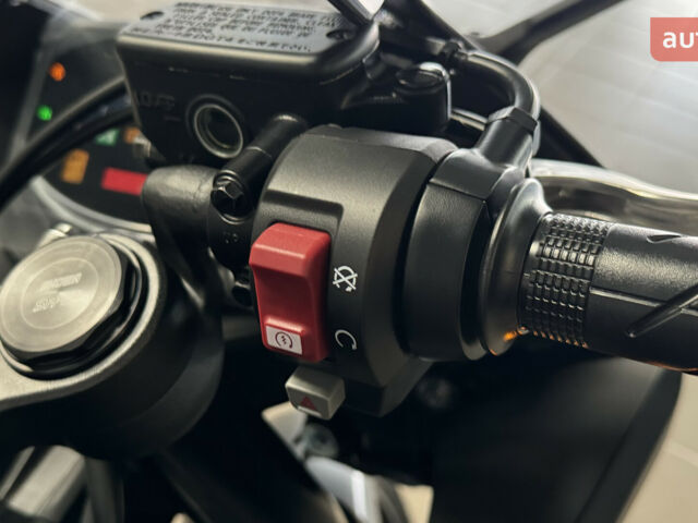 Хонда CBR 650R, объемом двигателя 0 л и пробегом 0 тыс. км за 10281 $, фото 16 на Automoto.ua