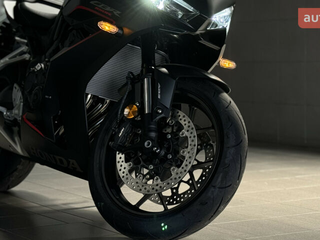 Хонда CBR 650R, объемом двигателя 0 л и пробегом 0 тыс. км за 10797 $, фото 2 на Automoto.ua