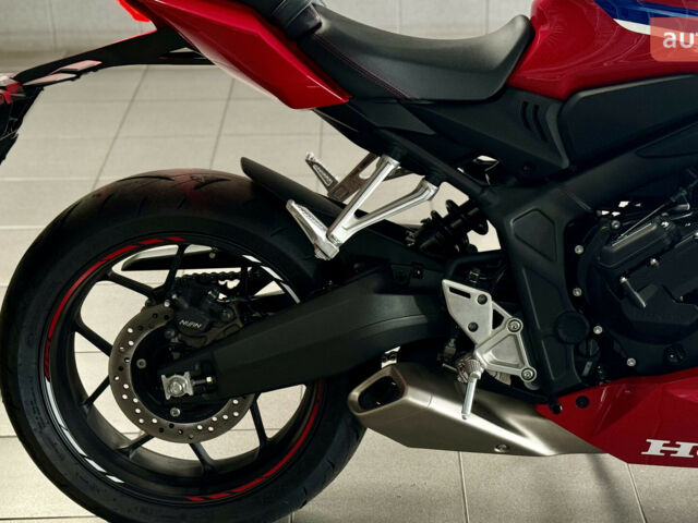 Хонда CBR 650R, об'ємом двигуна 0 л та пробігом 0 тис. км за 10797 $, фото 13 на Automoto.ua