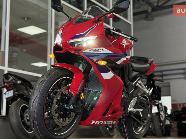 Хонда CBR 650R, объемом двигателя 0 л и пробегом 0 тыс. км за 10323 $, фото 3 на Automoto.ua