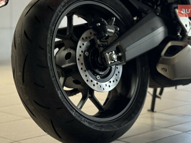 Хонда CBR 650R, объемом двигателя 0 л и пробегом 0 тыс. км за 10797 $, фото 12 на Automoto.ua