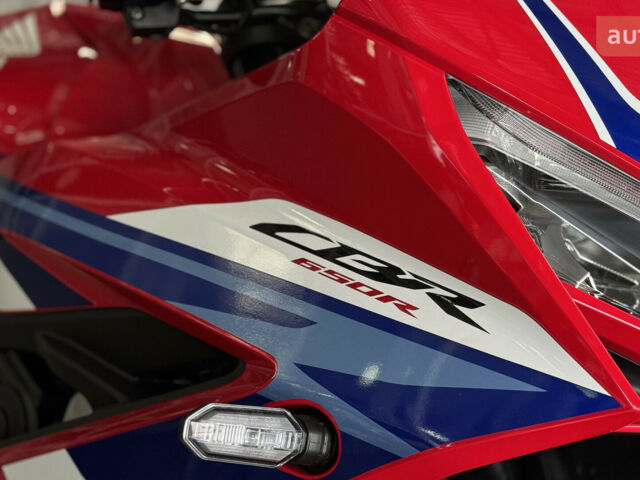 Хонда CBR 650R, объемом двигателя 0 л и пробегом 0 тыс. км за 10323 $, фото 16 на Automoto.ua