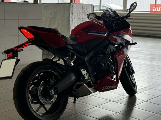Хонда CBR 650R, об'ємом двигуна 0 л та пробігом 0 тис. км за 10797 $, фото 6 на Automoto.ua