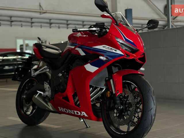 Хонда CBR 650R, объемом двигателя 0 л и пробегом 0 тыс. км за 10323 $, фото 2 на Automoto.ua
