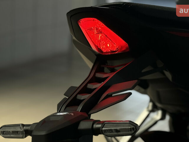 Хонда CBR 650R, объемом двигателя 0 л и пробегом 0 тыс. км за 10797 $, фото 15 на Automoto.ua