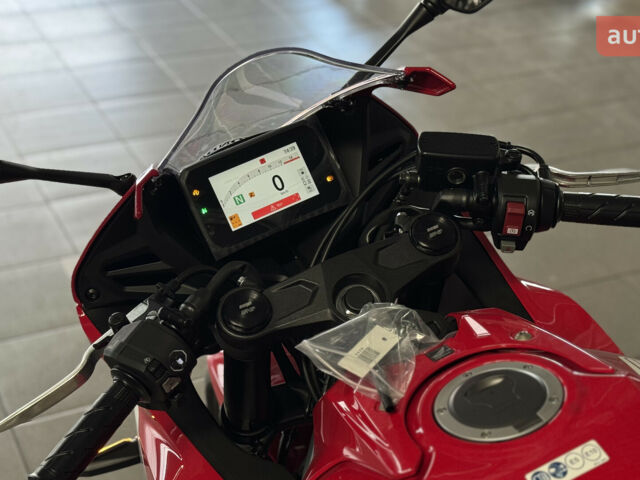 Хонда CBR 650R, объемом двигателя 0 л и пробегом 0 тыс. км за 10323 $, фото 12 на Automoto.ua