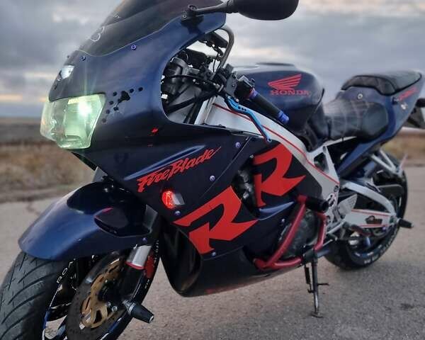 Синій Хонда CBR 900RR, об'ємом двигуна 0.9 л та пробігом 60 тис. км за 4000 $, фото 7 на Automoto.ua