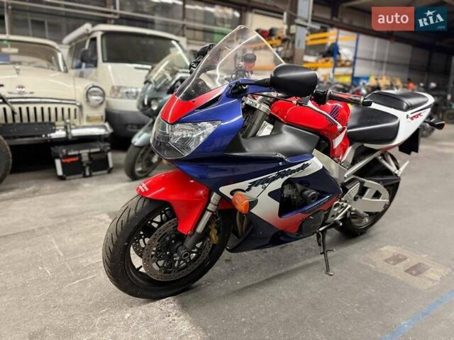 Красный Хонда CBR 929RR, объемом двигателя 0.92 л и пробегом 44 тыс. км за 5100 $, фото 1 на Automoto.ua
