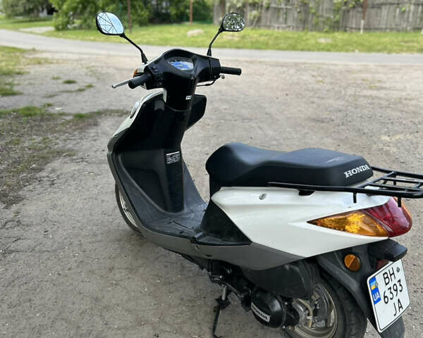 Белый Хонда CHS 125, объемом двигателя 0.13 л и пробегом 18 тыс. км за 1400 $, фото 2 на Automoto.ua