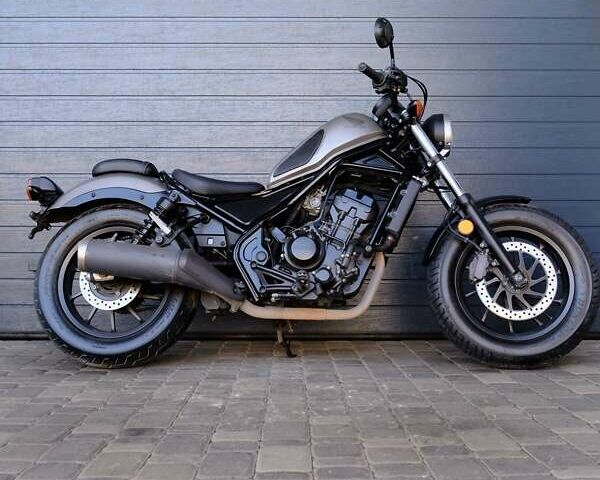 Серый Хонда CMX 250 Rebel, объемом двигателя 0.25 л и пробегом 26 тыс. км за 4200 $, фото 1 на Automoto.ua