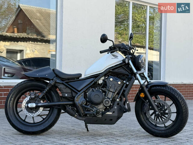 Білий Хонда CMX 500 Rebel, об'ємом двигуна 0.47 л та пробігом 9 тис. км за 6999 $, фото 2 на Automoto.ua