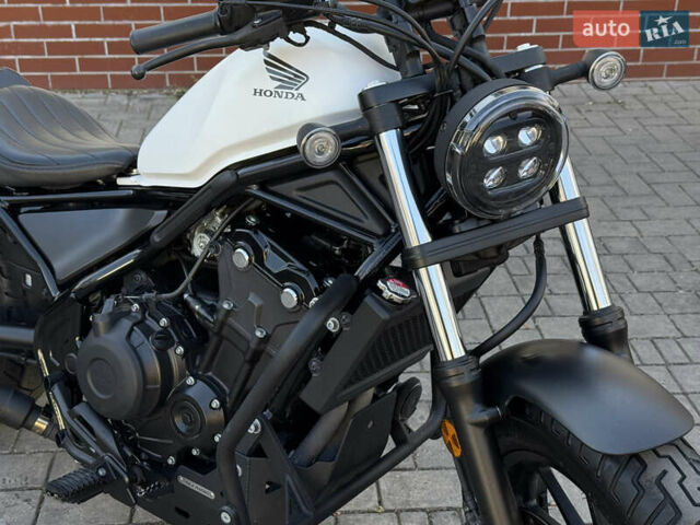 Білий Хонда CMX 500 Rebel, об'ємом двигуна 0.47 л та пробігом 9 тис. км за 6999 $, фото 9 на Automoto.ua