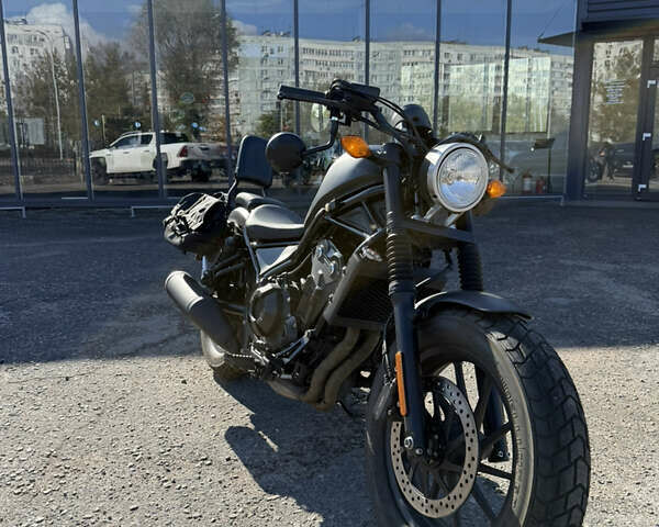 Хонда CMX 500 Rebel 2019 в Запорожье на Automoto.ua Черный Хонда CMX 500 Rebel, объемом двигателя 0 л и пробегом 27 тыс. км за 5800 $, фото 1 на Automoto.ua