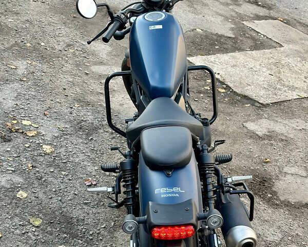 Синий Хонда CMX 500 Rebel, объемом двигателя 0.5 л и пробегом 4 тыс. км за 6500 $, фото 7 на Automoto.ua