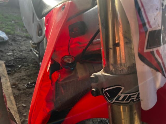 Хонда CR 250R, объемом двигателя 0 л и пробегом 0 тыс. км за 1650 $, фото 3 на Automoto.ua