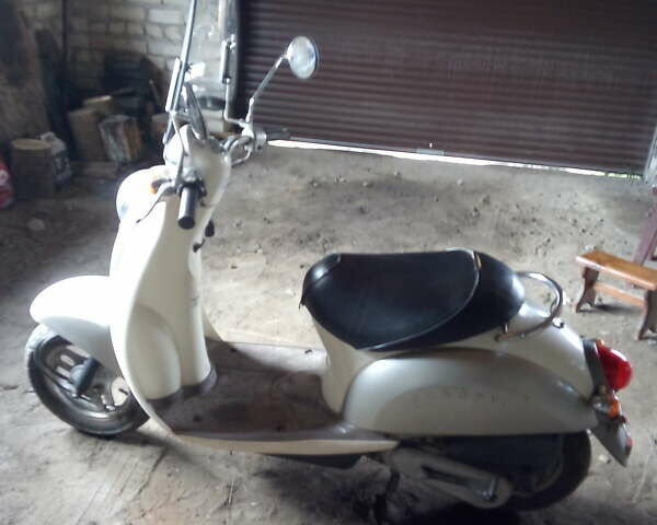 Білий Хонда Crea Scoopy AF-55, об'ємом двигуна 0.05 л та пробігом 6 тис. км за 650 $, фото 2 на Automoto.ua