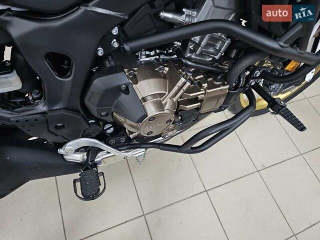 Хонда CRF 1000L Africa Twin, объемом двигателя 1 л и пробегом 32 тыс. км за 13550 $, фото 2 на Automoto.ua