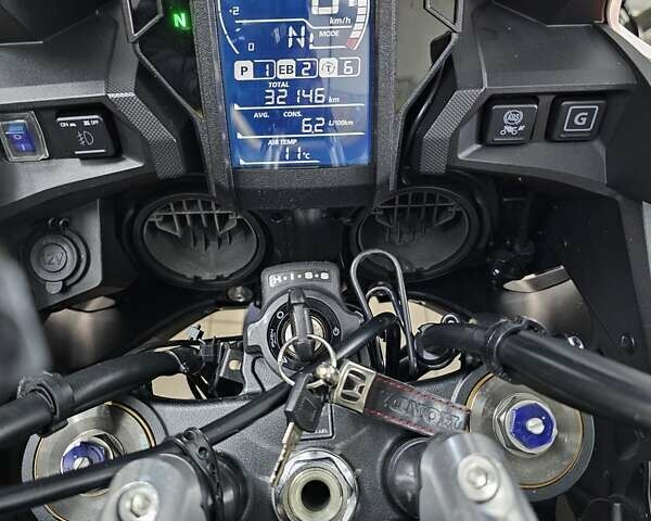 Хонда CRF 1000L Africa Twin, объемом двигателя 1 л и пробегом 32 тыс. км за 13550 $, фото 1 на Automoto.ua