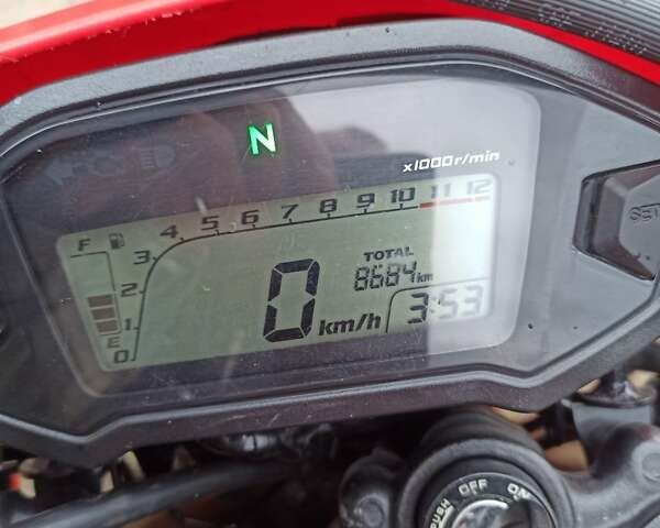Красный Хонда CRF 100F, объемом двигателя 0.2 л и пробегом 8 тыс. км за 4300 $, фото 4 на Automoto.ua