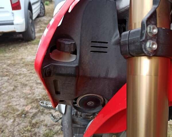 Красный Хонда CRF 100F, объемом двигателя 0.2 л и пробегом 8 тыс. км за 4300 $, фото 15 на Automoto.ua