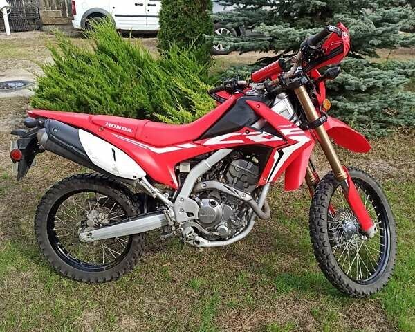 Красный Хонда CRF 100F, объемом двигателя 0.2 л и пробегом 8 тыс. км за 4300 $, фото 3 на Automoto.ua
