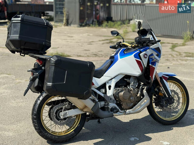 Хонда CRF 1100L Africa Twin, объемом двигателя 0 л и пробегом 25 тыс. км за 15200 $, фото 2 на Automoto.ua