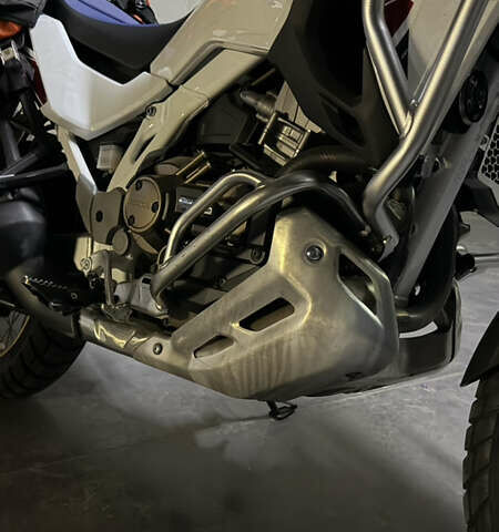 Хонда CRF 1100L Africa Twin, объемом двигателя 1.08 л и пробегом 7 тыс. км за 19000 $, фото 6 на Automoto.ua