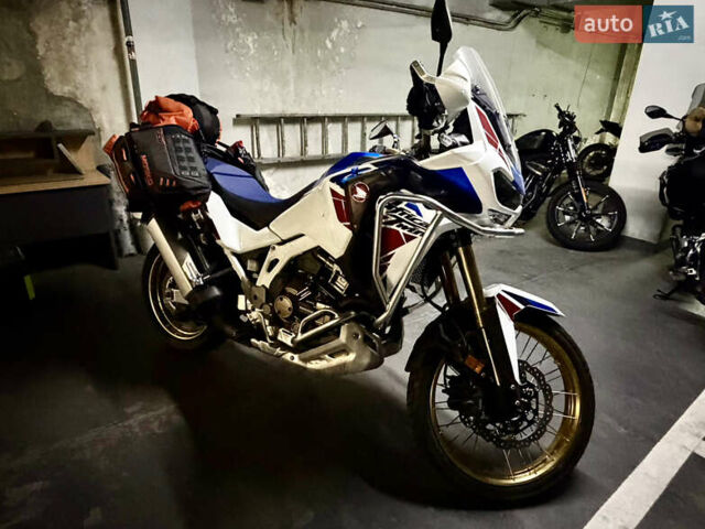 Хонда CRF 1100L Africa Twin, объемом двигателя 1.08 л и пробегом 7 тыс. км за 19000 $, фото 1 на Automoto.ua