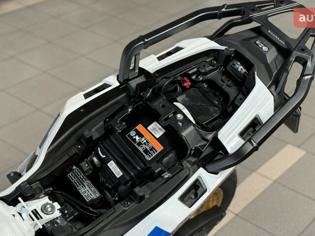 Хонда CRF 1100L Africa Twin, объемом двигателя 1.08 л и пробегом 0 тыс. км за 19440 $, фото 20 на Automoto.ua