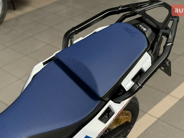 Хонда CRF 1100L Africa Twin, объемом двигателя 1.08 л и пробегом 0 тыс. км за 19440 $, фото 16 на Automoto.ua