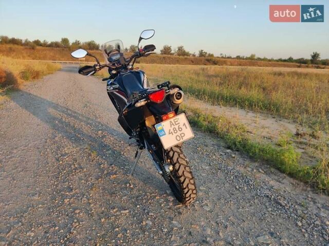 Черный Хонда CRF 250L Rally, объемом двигателя 0.25 л и пробегом 32 тыс. км за 4900 $, фото 6 на Automoto.ua