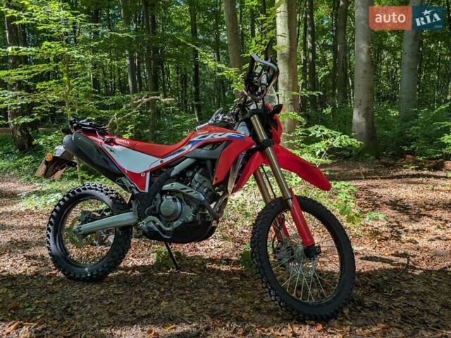 Хонда CRF 300L, объемом двигателя 0.29 л и пробегом 14 тыс. км за 5900 $, фото 2 на Automoto.ua