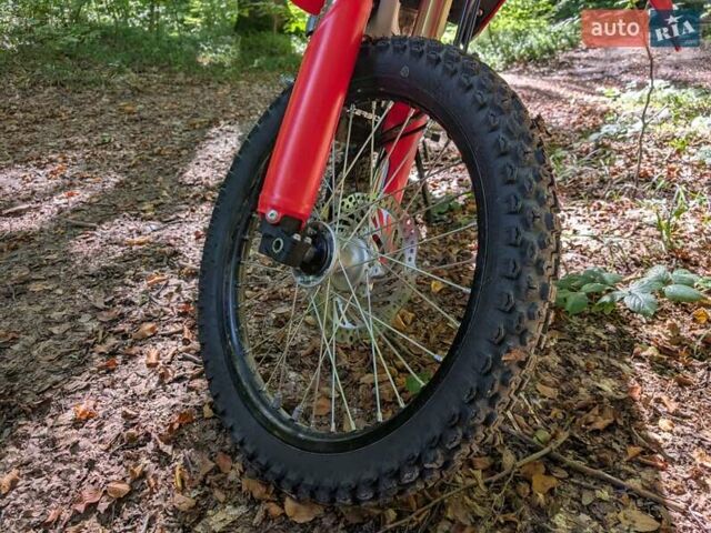 Хонда CRF 300L, объемом двигателя 0.29 л и пробегом 14 тыс. км за 5900 $, фото 1 на Automoto.ua
