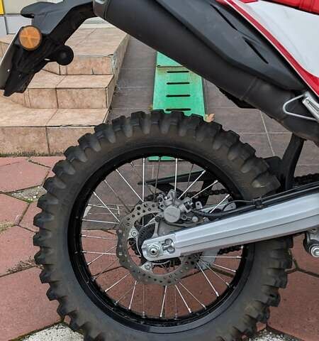 Хонда CRF 300L, объемом двигателя 0 л и пробегом 15 тыс. км за 6300 $, фото 11 на Automoto.ua