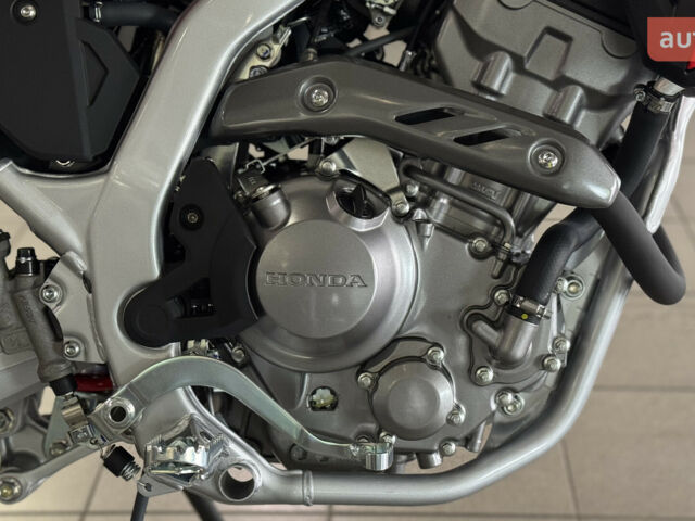 Хонда CRF 300L, объемом двигателя 0.3 л и пробегом 0 тыс. км за 6501 $, фото 17 на Automoto.ua