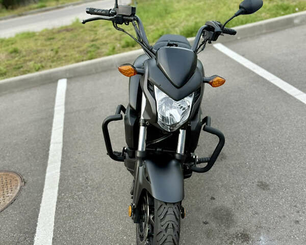Черный Хонда CTX 700, объемом двигателя 0.67 л и пробегом 19 тыс. км за 8500 $, фото 5 на Automoto.ua