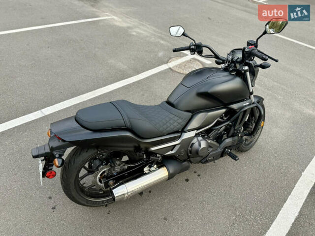 Черный Хонда CTX 700, объемом двигателя 0.67 л и пробегом 19 тыс. км за 8500 $, фото 10 на Automoto.ua