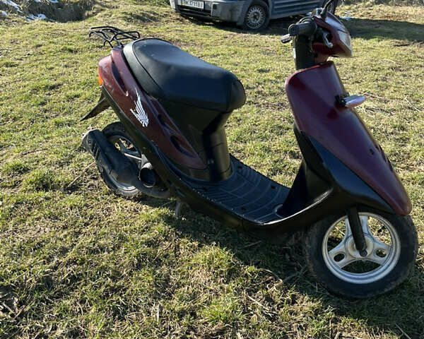 Красный Хонда Dio AF-27, объемом двигателя 0 л и пробегом 12 тыс. км за 365 $, фото 2 на Automoto.ua