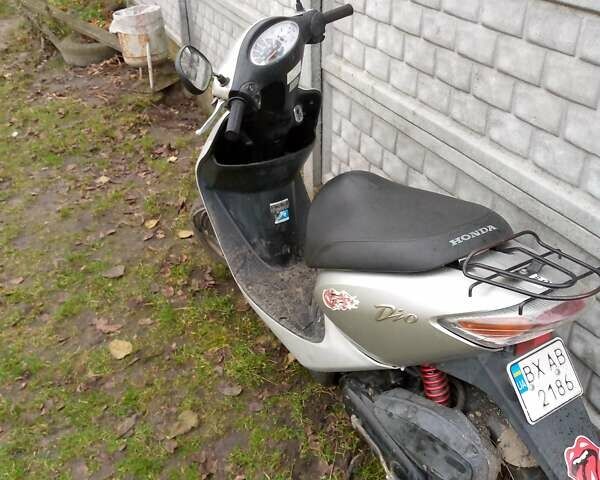 Серый Хонда Dio AF-27, объемом двигателя 0 л и пробегом 0 тыс. км за 500 $, фото 3 на Automoto.ua