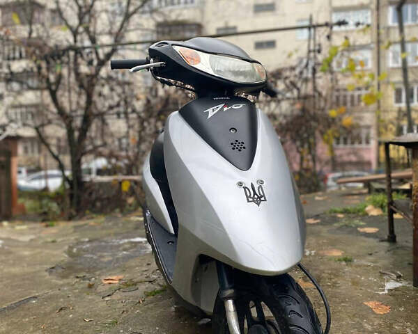 Серый Хонда Dio AF 62, объемом двигателя 1.6 л и пробегом 350 тыс. км за 470 $, фото 7 на Automoto.ua