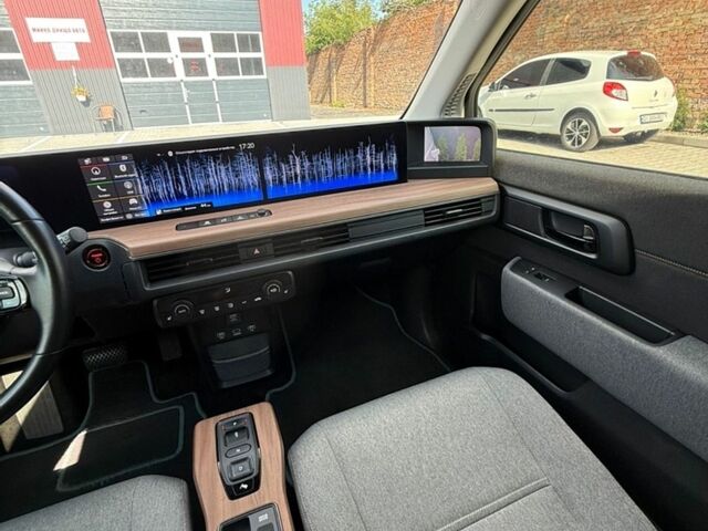 Білий Хонда e, об'ємом двигуна 0 л та пробігом 41 тис. км за 16299 $, фото 30 на Automoto.ua