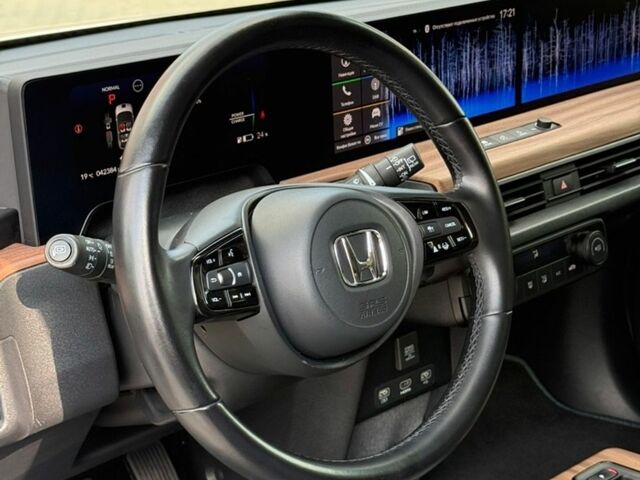 Білий Хонда e, об'ємом двигуна 0 л та пробігом 41 тис. км за 16299 $, фото 31 на Automoto.ua