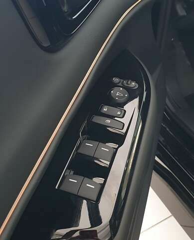 Хонда e:NP2, объемом двигателя 0 л и пробегом 1 тыс. км за 23900 $, фото 5 на Automoto.ua