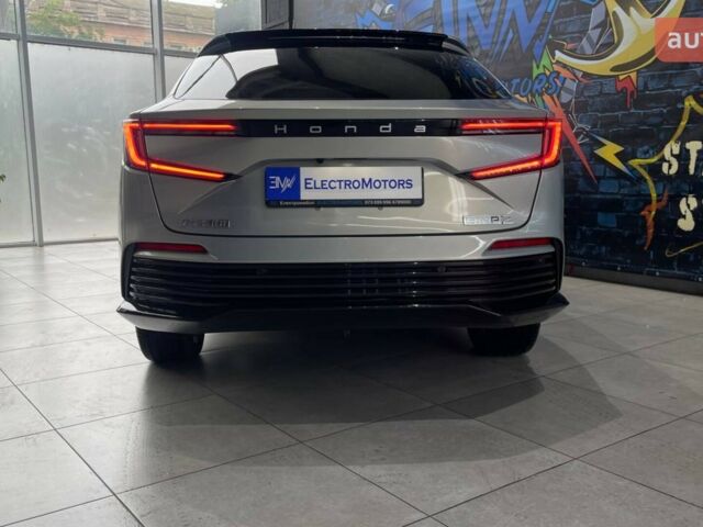 купить новое авто Хонда e:NP2 2024 года от официального дилера Petr Хонда фото